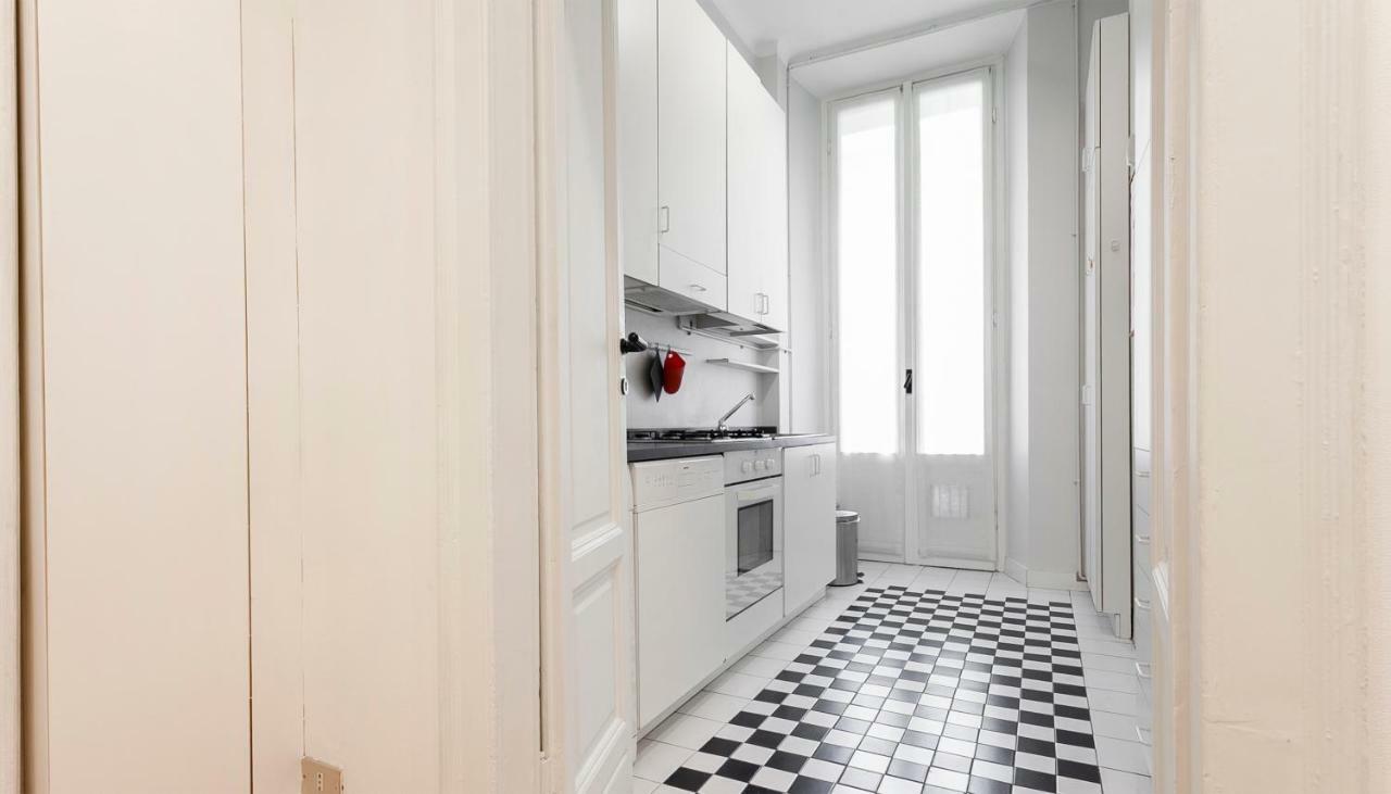 Italianway-Urbano III Appartement Milaan Buitenkant foto