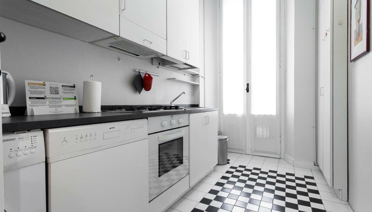 Italianway-Urbano III Appartement Milaan Buitenkant foto